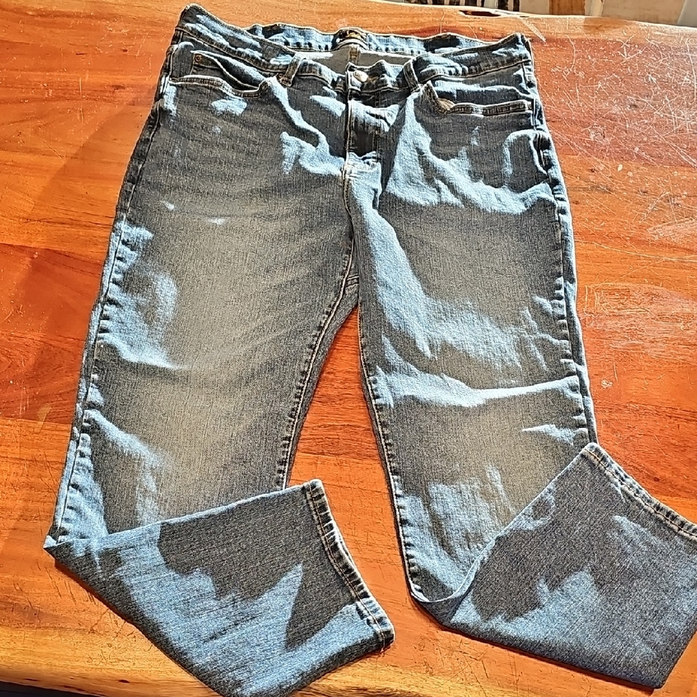 Lee Mens Straight Leg Jeans in Light Blue